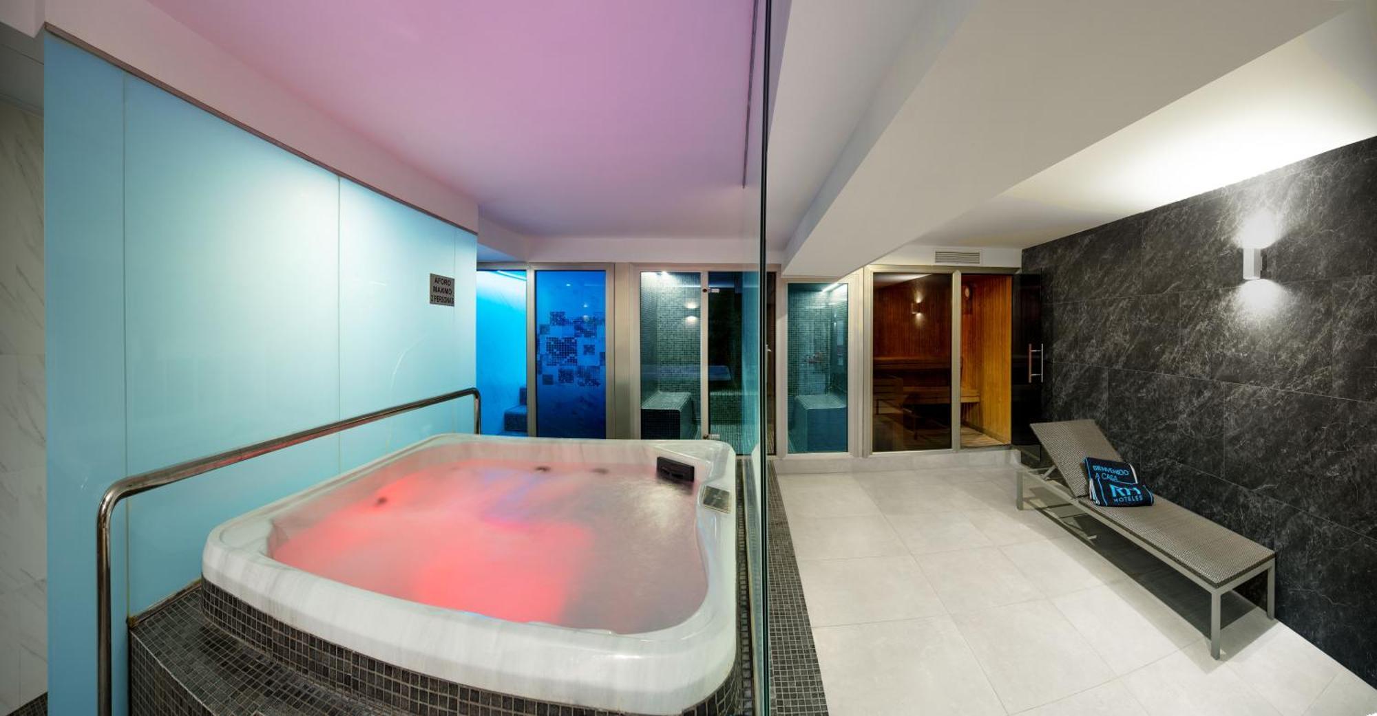 Hotel Rh Portocristo & Wellness 4*