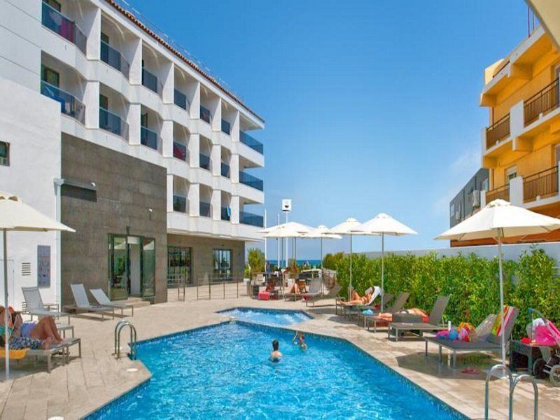 Hotel Rh Portocristo & Wellness 4*